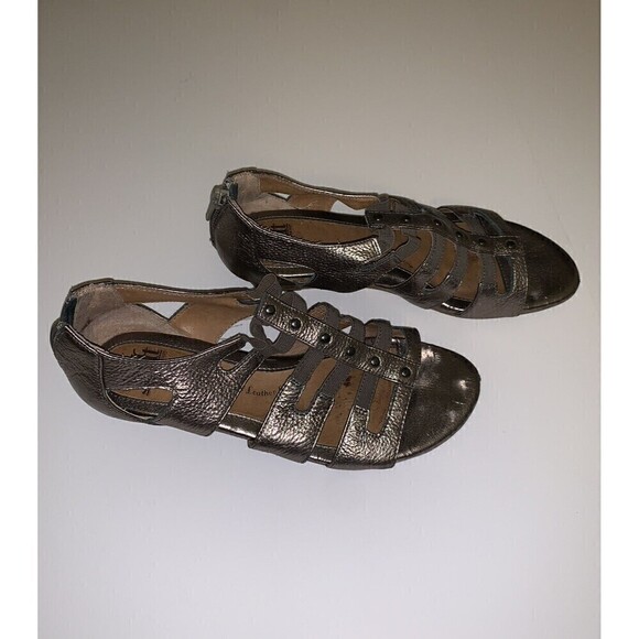 𝅺SOFFT Sandals Womens Size 6.5‎ - Picture 2 of 6